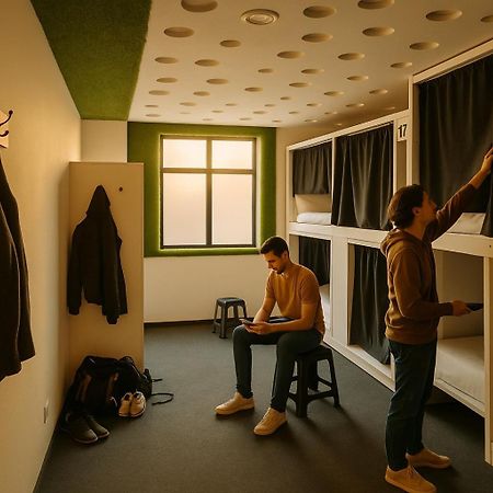 Готель Coworking Balance Валенсія Екстер'єр фото